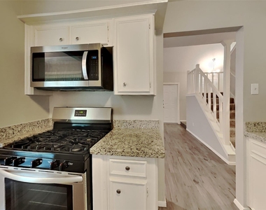 2 River Birch Lane - Photo Thumbnail 3
