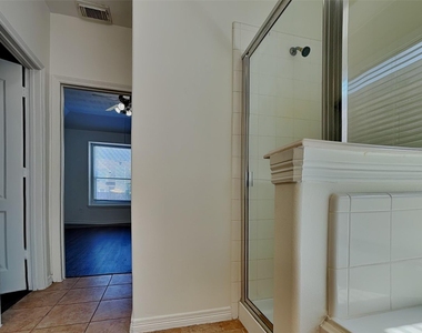 30622 N Sulphur Creek Drive - Photo Thumbnail 11