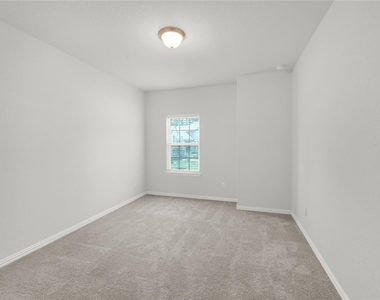 175 Gray Pine Grove - Photo Thumbnail 26