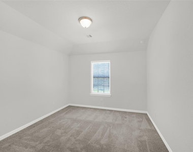 175 Gray Pine Grove - Photo Thumbnail 25