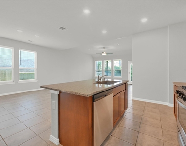 175 Gray Pine Grove - Photo Thumbnail 12