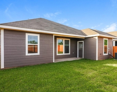 404 San Miguel Creek Drive - Photo Thumbnail 13