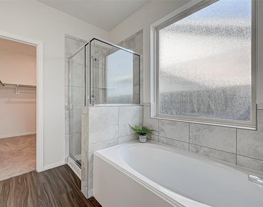 30822 Lake Spur Manor - Photo Thumbnail 34