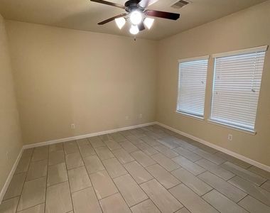 1755 Nichole Woods Drive - Photo Thumbnail 9