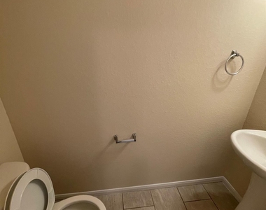 1755 Nichole Woods Drive - Photo Thumbnail 14