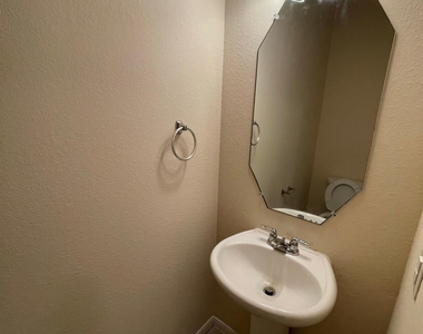 1755 Nichole Woods Drive - Photo Thumbnail 15