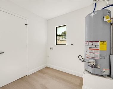 3442 Goodhope Street - Photo Thumbnail 12