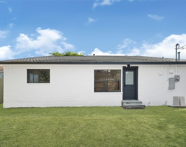 3442 Goodhope Street - Photo Thumbnail 23
