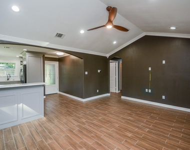 12315 Maxim Drive - Photo Thumbnail 14