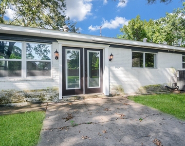 12315 Maxim Drive - Photo Thumbnail 41