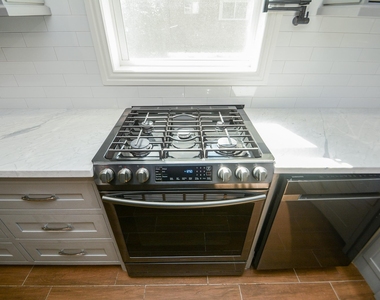 12315 Maxim Drive - Photo Thumbnail 21