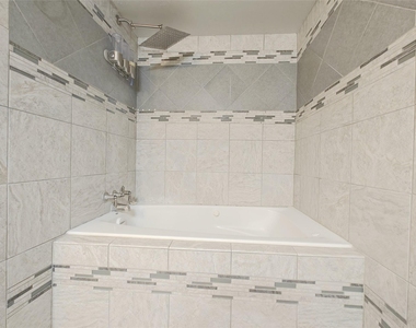 15606 Pinedell Drive - Photo Thumbnail 16