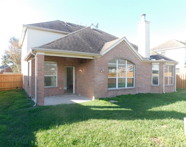 2511 Sunlight Lane - Photo Thumbnail 3