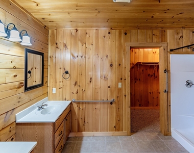 181 Benton - Photo Thumbnail 6