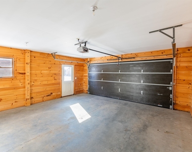 181 Benton - Photo Thumbnail 14