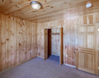 181 Benton - Photo Thumbnail 11