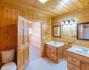 181 Benton - Photo Thumbnail 5