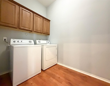 1608 Holman Street - Photo Thumbnail 19
