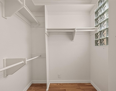 1111 Potomac Drive - Photo Thumbnail 18