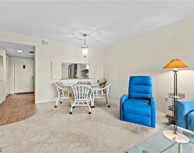 1747 Pebble Beach Drive - Photo Thumbnail 8