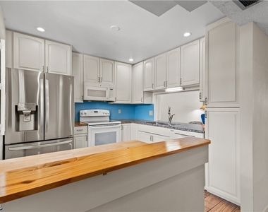 1747 Pebble Beach Drive - Photo Thumbnail 2