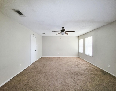 18402 Tall Cypress Drive - Photo Thumbnail 15