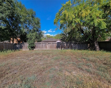 18402 Tall Cypress Drive - Photo Thumbnail 24
