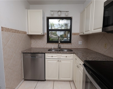 26510 Southern Pines Drive - Photo Thumbnail 11