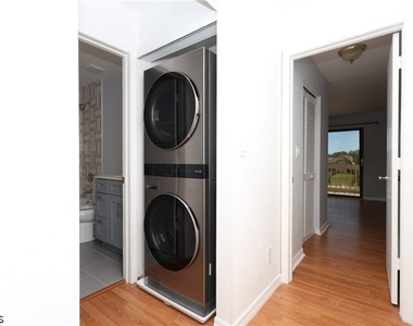 26510 Southern Pines Drive - Photo Thumbnail 20
