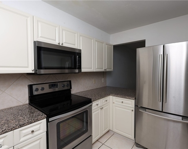 26510 Southern Pines Drive - Photo Thumbnail 10