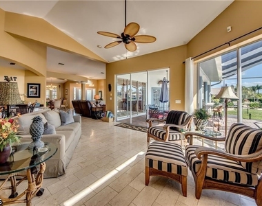 2720 Sw 51st Street - Photo Thumbnail 12