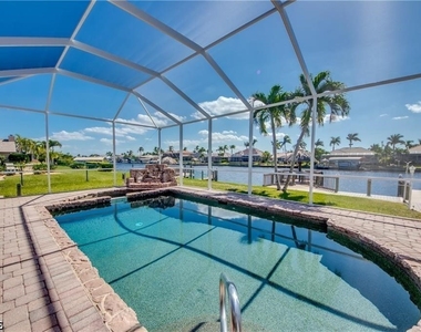 2720 Sw 51st Street - Photo Thumbnail 1