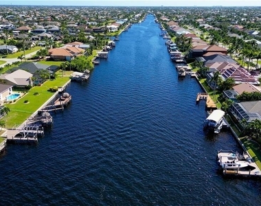 2720 Sw 51st Street - Photo Thumbnail 5