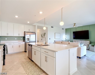 15345 Green Acres Avenue - Photo Thumbnail 11
