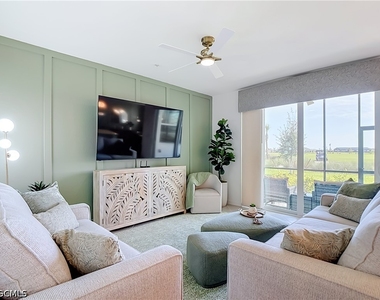 15345 Green Acres Avenue - Photo Thumbnail 8