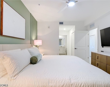 15345 Green Acres Avenue - Photo Thumbnail 14