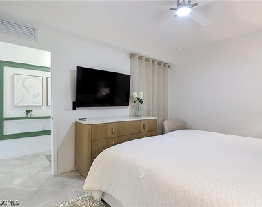 15345 Green Acres Avenue - Photo Thumbnail 18