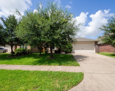 2434 Horned Owl Drive - Photo Thumbnail 2