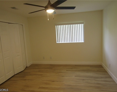 4527 28th Street Sw - Photo Thumbnail 11