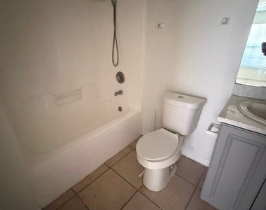 627 Meadow Road - Photo Thumbnail 4