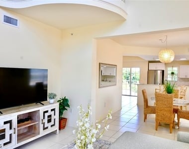 4450 Botanical Place Circle - Photo Thumbnail 14