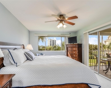 340 Horse Creek Drive - Photo Thumbnail 15