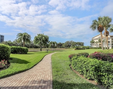 340 Horse Creek Drive - Photo Thumbnail 23