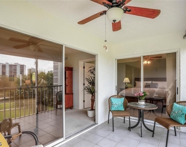 340 Horse Creek Drive - Photo Thumbnail 13