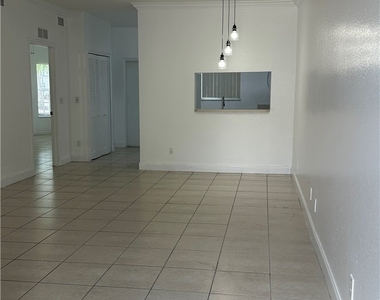 8484 Bernwood Cove Loop - Photo Thumbnail 6