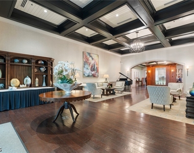 10480 Washingtonia Palm Way - Photo Thumbnail 21