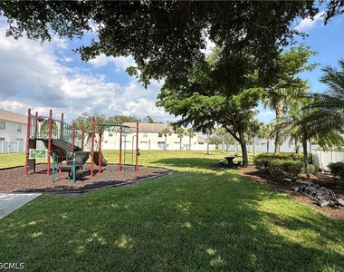 3605 Cedar Oak Drive - Photo Thumbnail 43