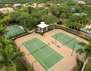 13390 Seaside Harbour Drive - Photo Thumbnail 5