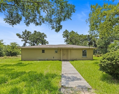 10973 Longstreet Road - Photo Thumbnail 4