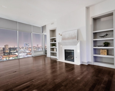 1750 Sky Lark Ln - Photo Thumbnail 1